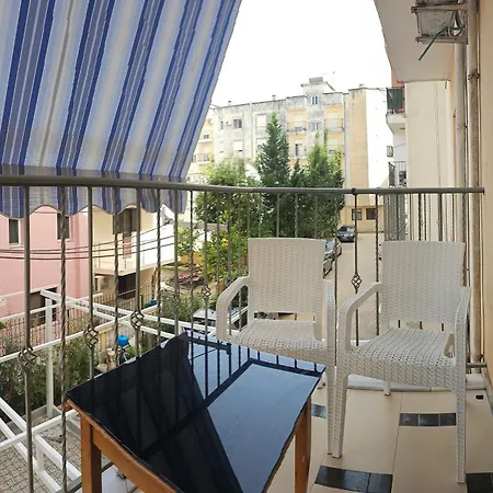 Enri Golem (Tirana)
